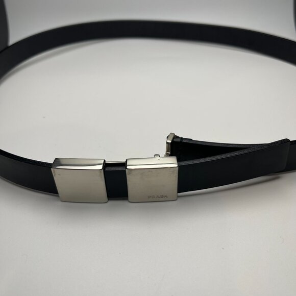 PRADA Black Saffiano Leather Belt w/ Silvertone Buckle - 28"- Preowned - Picture 4 of 7